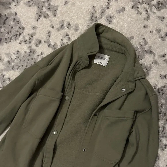 Abercrombie and fitch Olive Green button up fleece Jacket - Picture 2 of 2